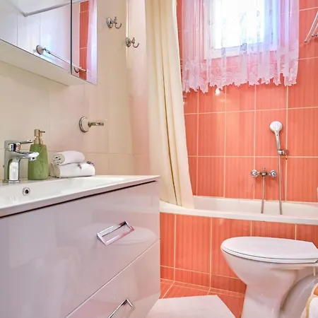 Karydia Almyros 阿查拉维