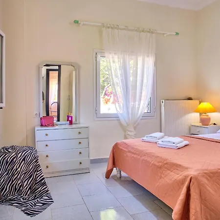 Karydia Almyros 公寓