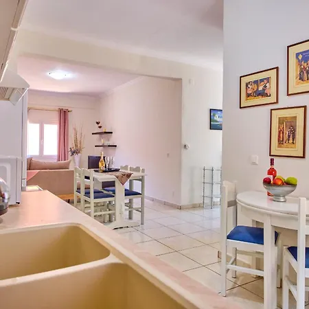 Karydia Almyros Apartamento *