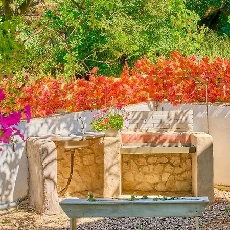 Karydia Almyros Acharavi (Corfu)
